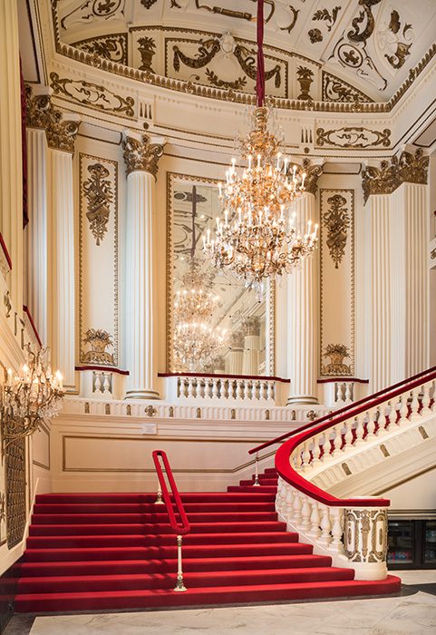 /product//staircase-powell-hall/