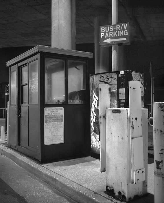 /product//parking-kiosk-under-the-poplar-street-bridge-night-1991/
