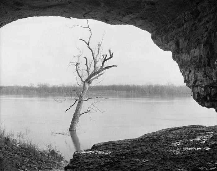 Cave-In -Rock State Park, Illinois, Ohio River, 1990