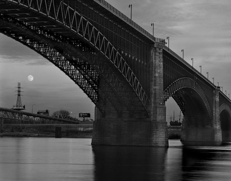 Moonrise, Eads Bridge, 2017