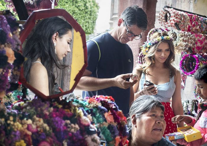 Flower Vendor, Jardin Principal, San Miguel de Allende, Mexico, 2019