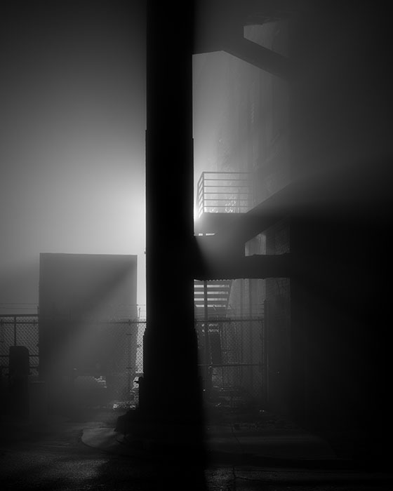/product//macarthur-bridge-warehouse-fog-night-2022/
