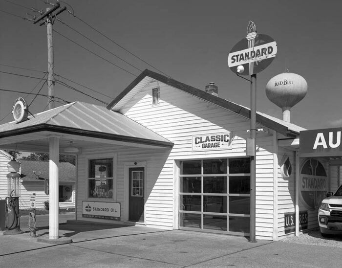 Vintage Service Station, Red Bud, Illinois, 2024